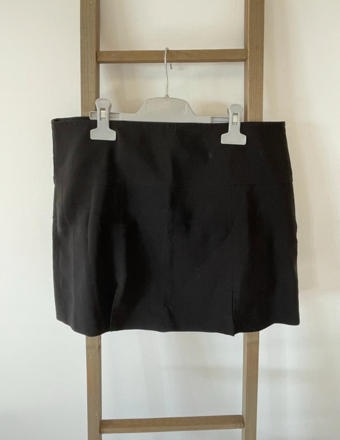 Mini jupe noire, MIM, 40