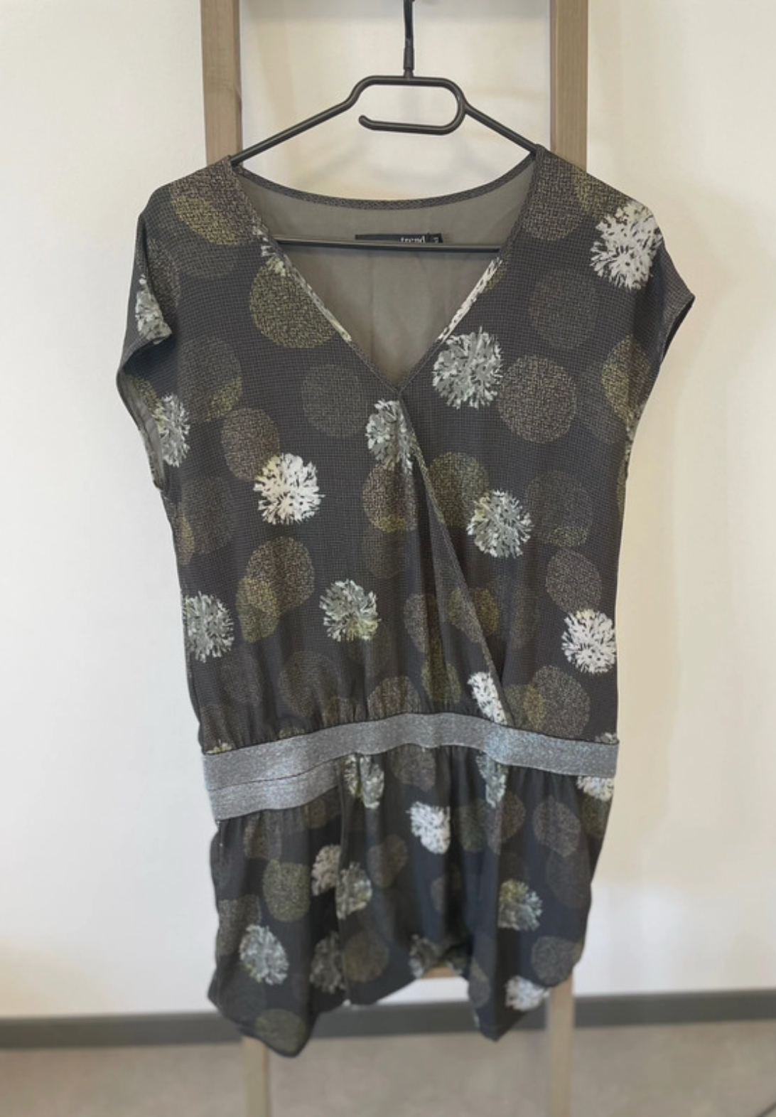 Robe sans manche col v et gros rond, Trend Miss Captain, 42