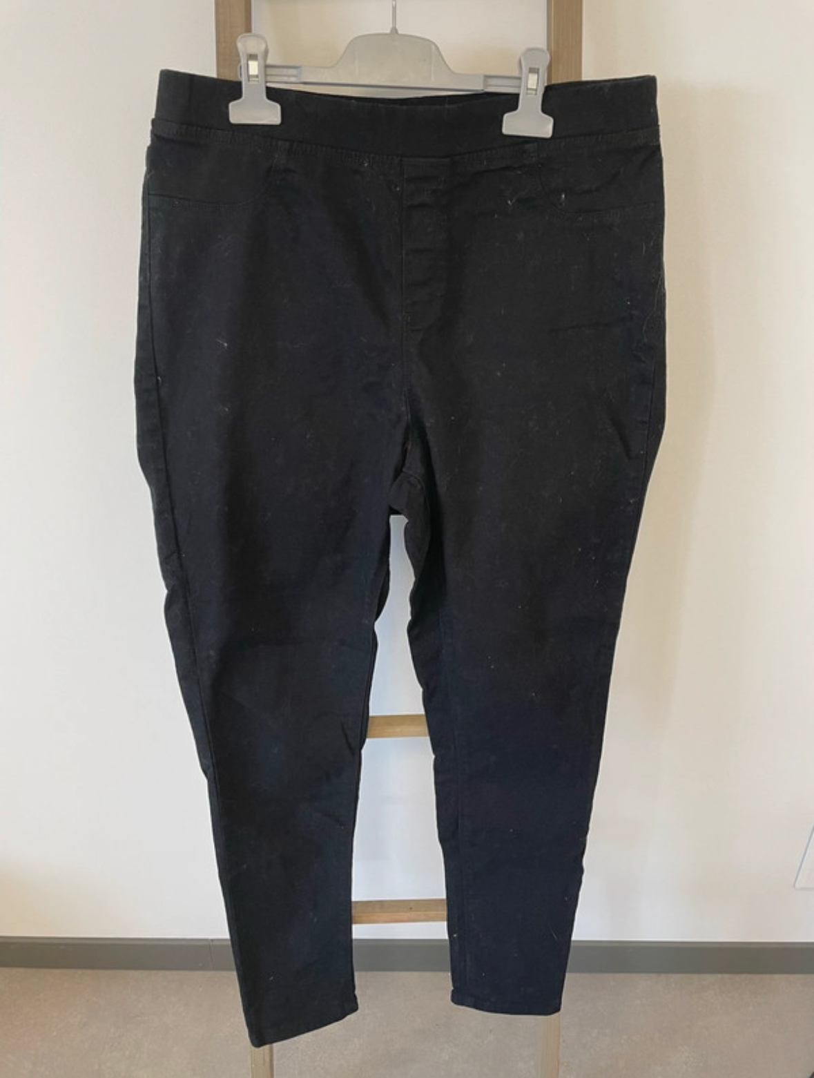 Pantalon noir, Modavista, 46