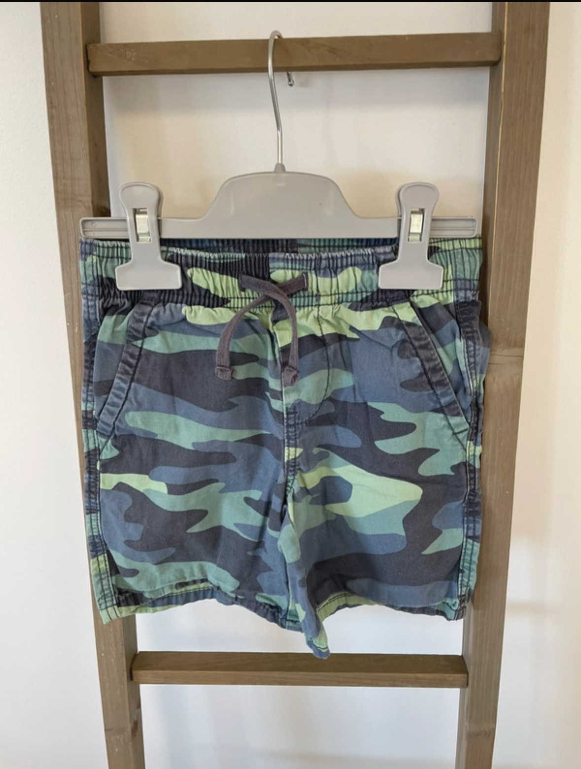Short militaire kaki, Kiabi, 3 ans