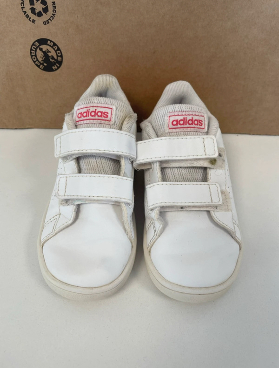 NDAC09 BASKETS BLANC ET ROSE ADIDAS 23 ET DEMI