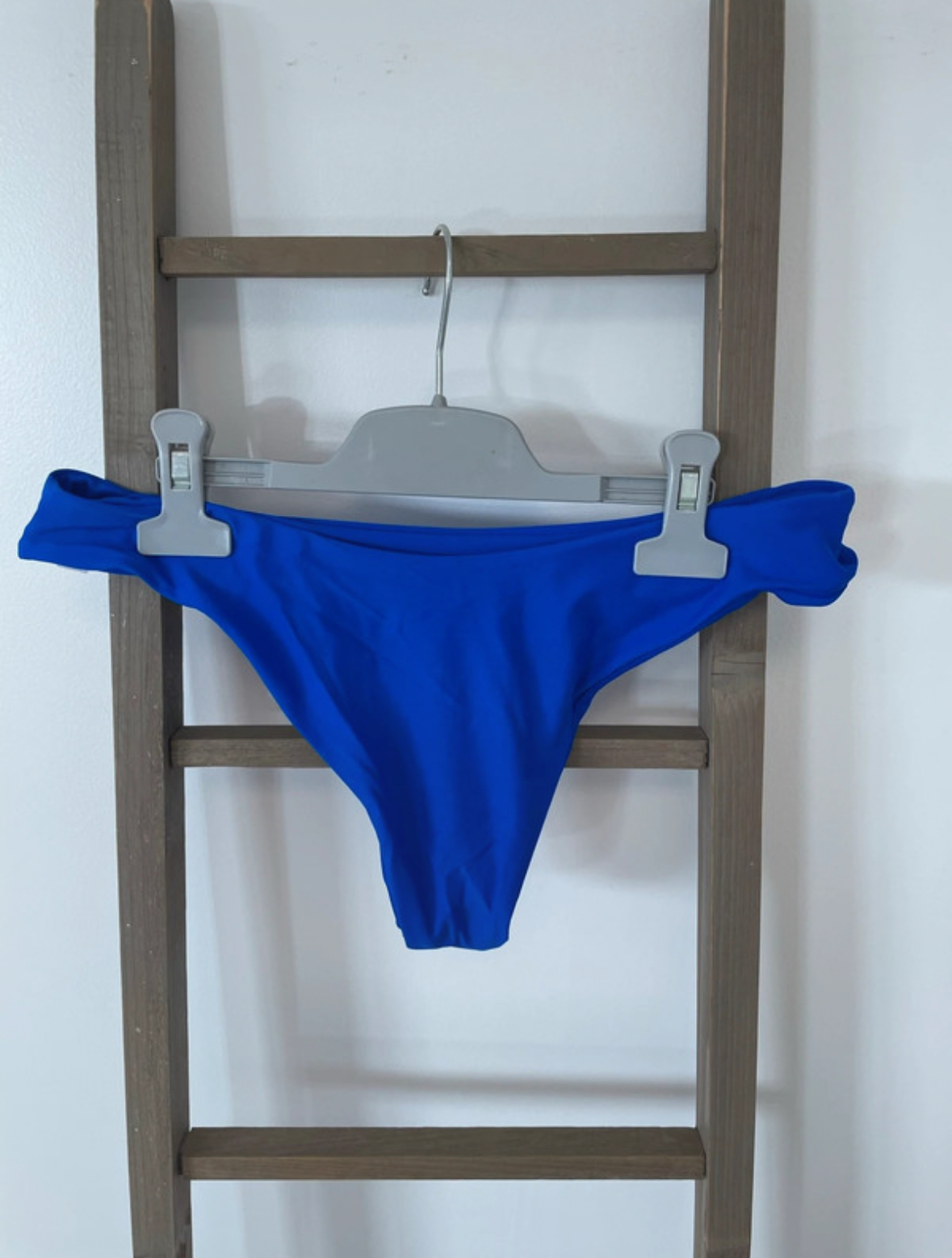 MBLA82 BAS DE MAILLOT DE BAIN BLEU ECHANCRE S DOS