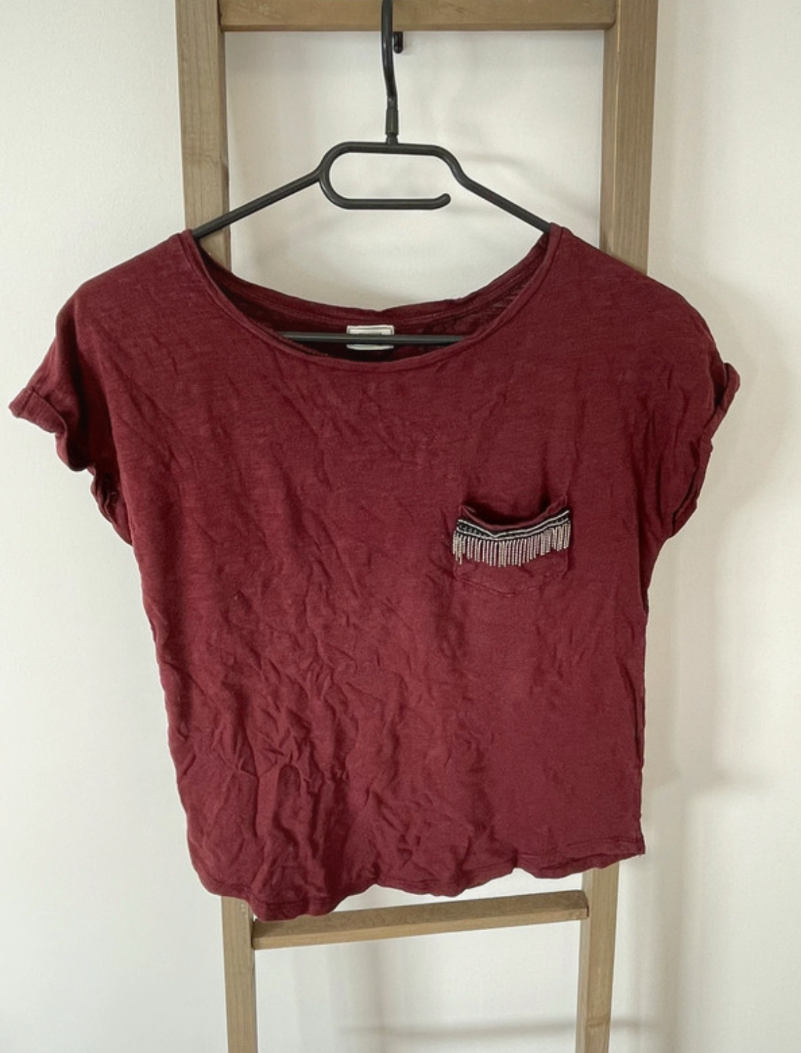 T-shirt bordeaux avec perles, Pimkie, 36