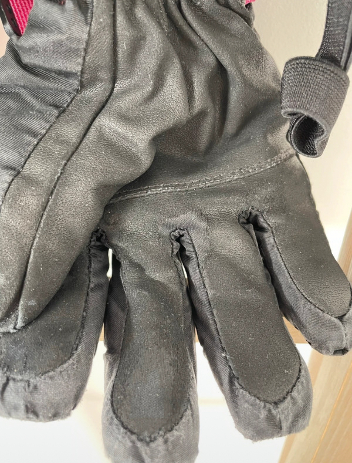 MBLA115 GANTS DE SKI NOIR ET ROSE RACER 14 ANS 1