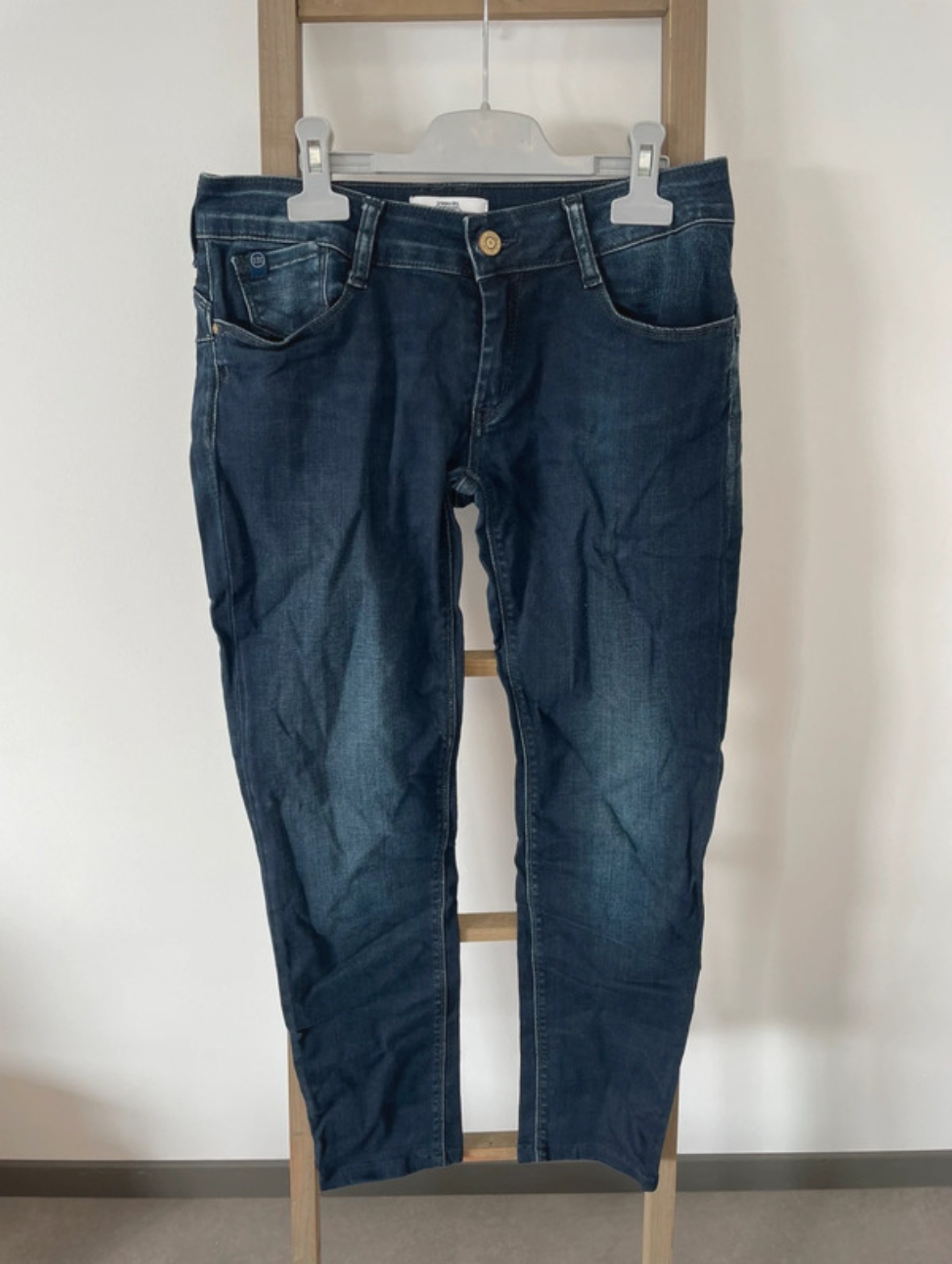 Jean bleu foncé, Le Temps Des Cerises, 40