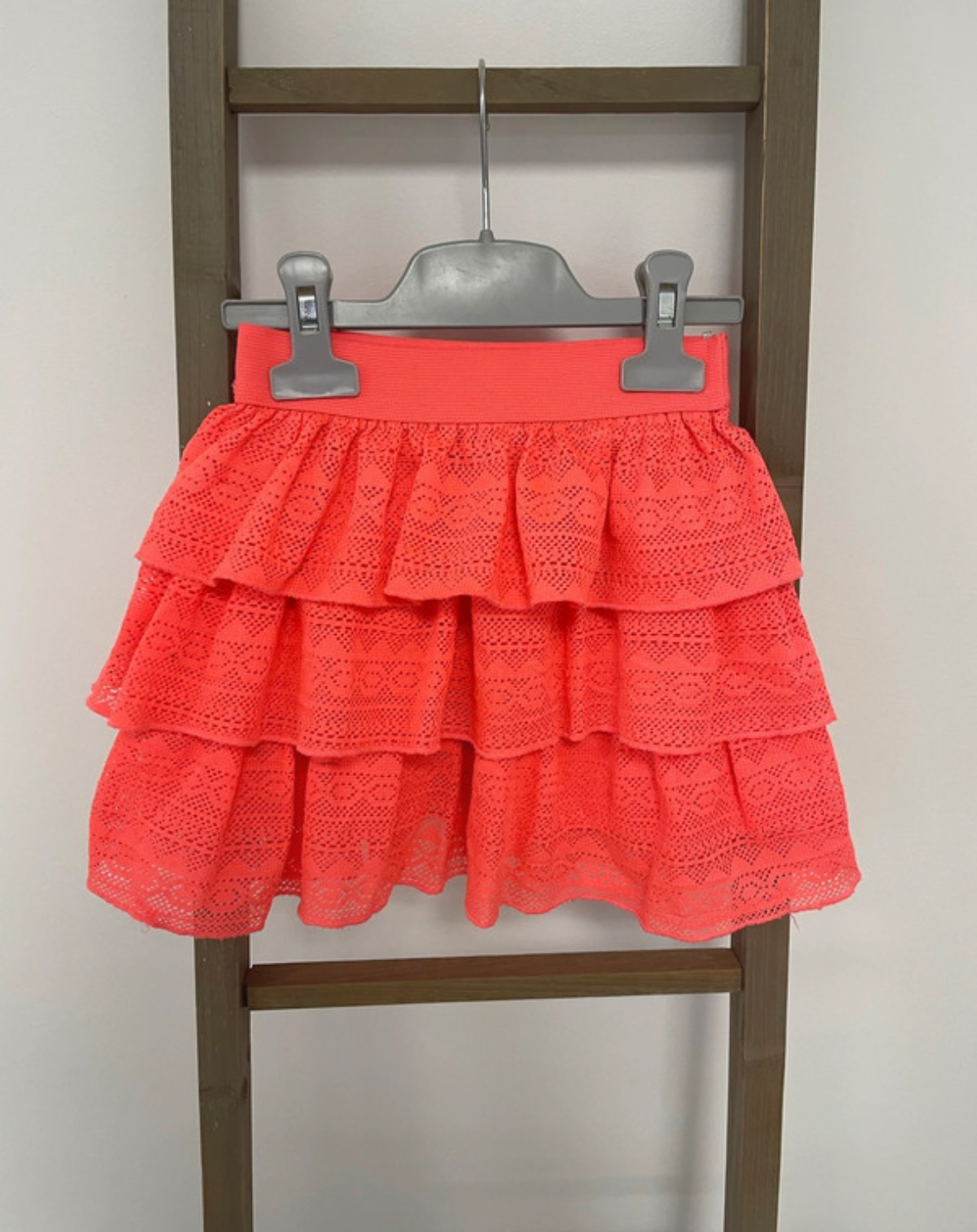 Jupe à volants rose fluo, Tissaia, 4 ans