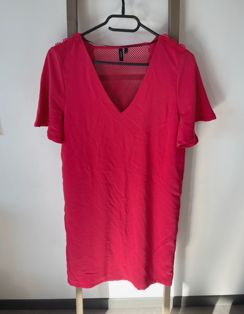 Robe rose avec fleurs sur épaule, Vero moda, XS