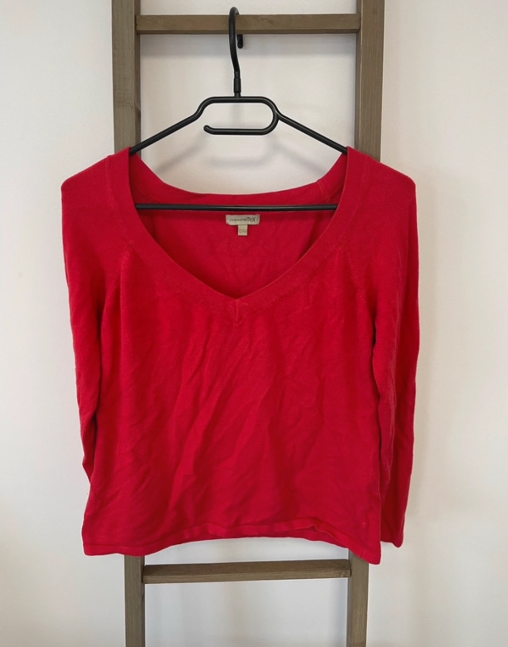 Pull rouge col V, Tex, 42/44