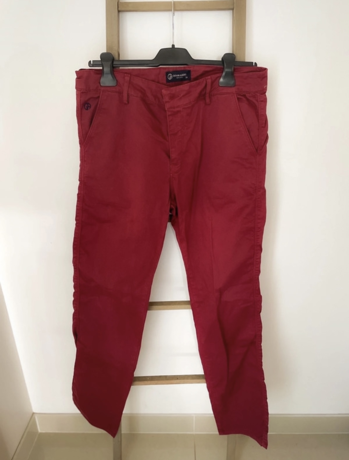 Pantalon bordeaux, Giovanni Alberti, 44