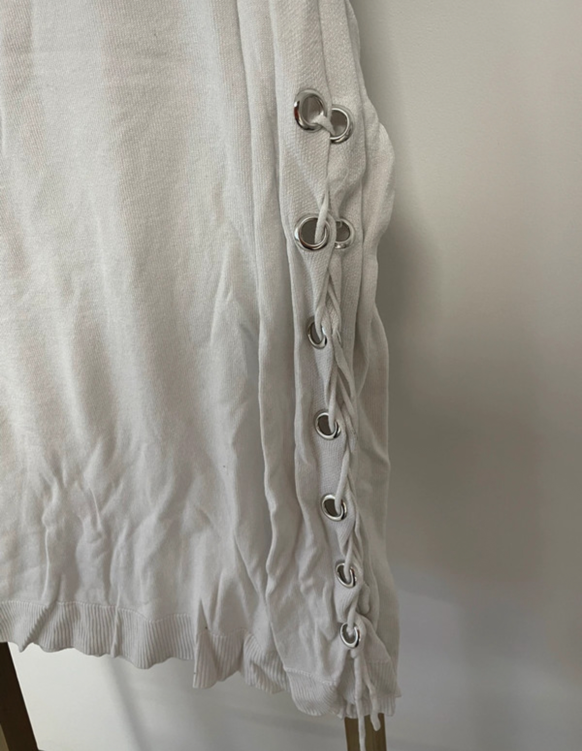 MPOU12 PULL FIN BLANC MANCHES LONGUES OUVERTES LPB SM DETAIL