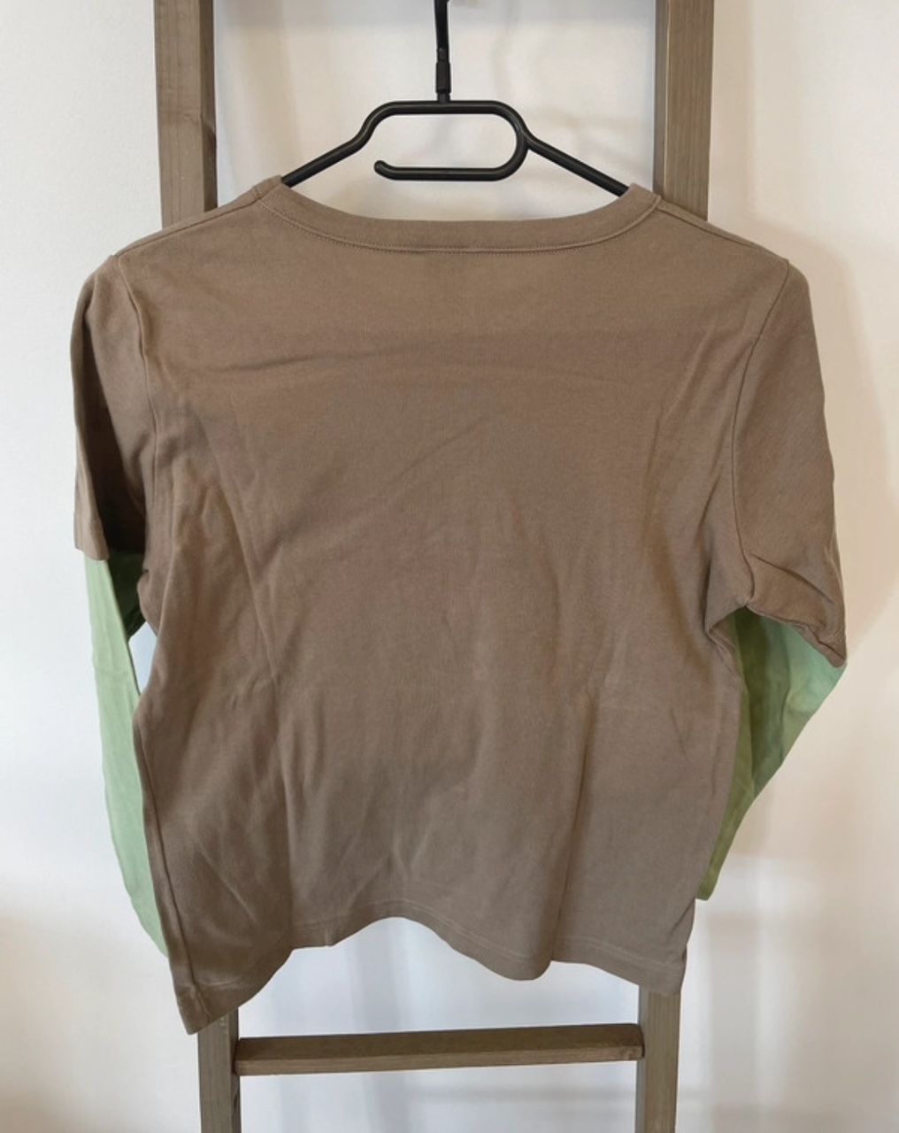 PCAR77 TSHIRT KAKI MANCHES LONGUES PETIT BATEAU 12 ANS DOS