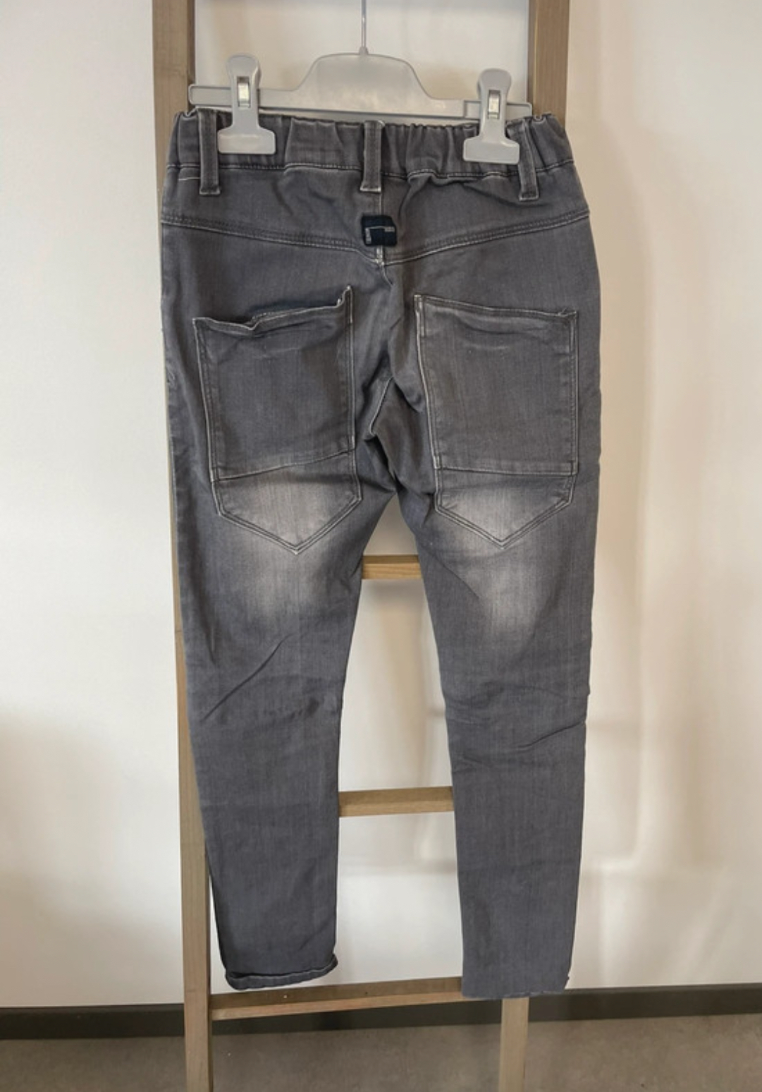 PCAR101 JEAN GRIS COUPE DROITE NAME IT 11 ANS DOS