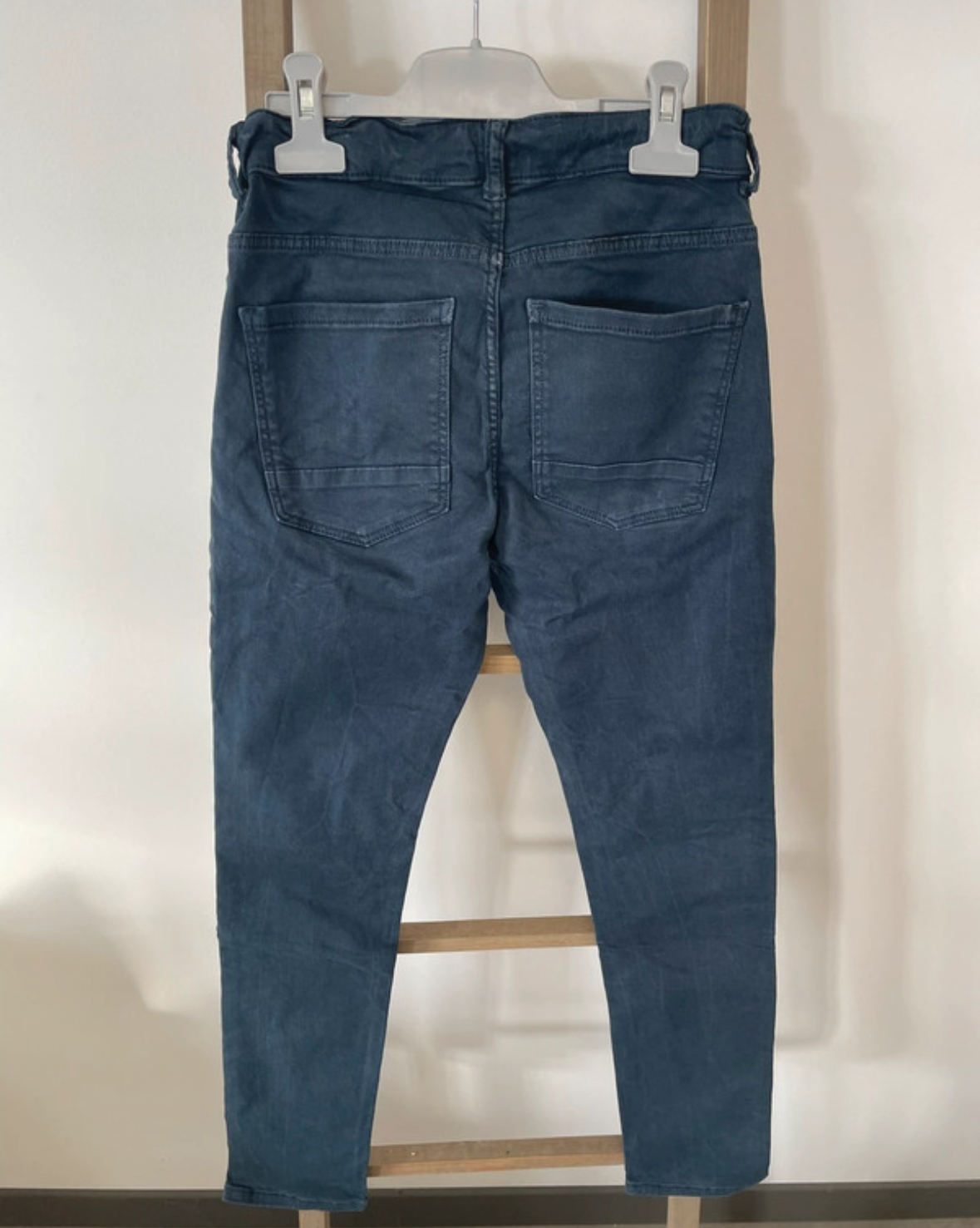 VGIR33 PANTALON BLEU SKINNY FIT KIABI 12 ANS DOS