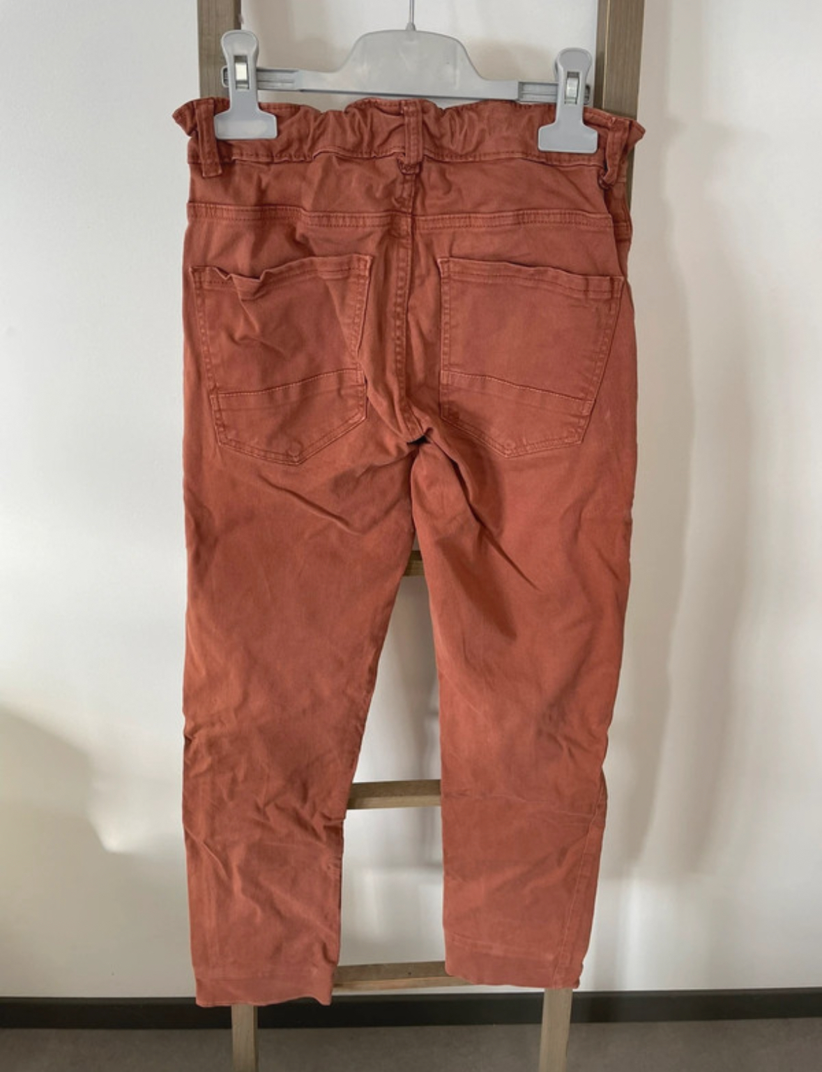 VGIR34 PANTALON CUIVRE SLIM KIABI 12 ANS DOS