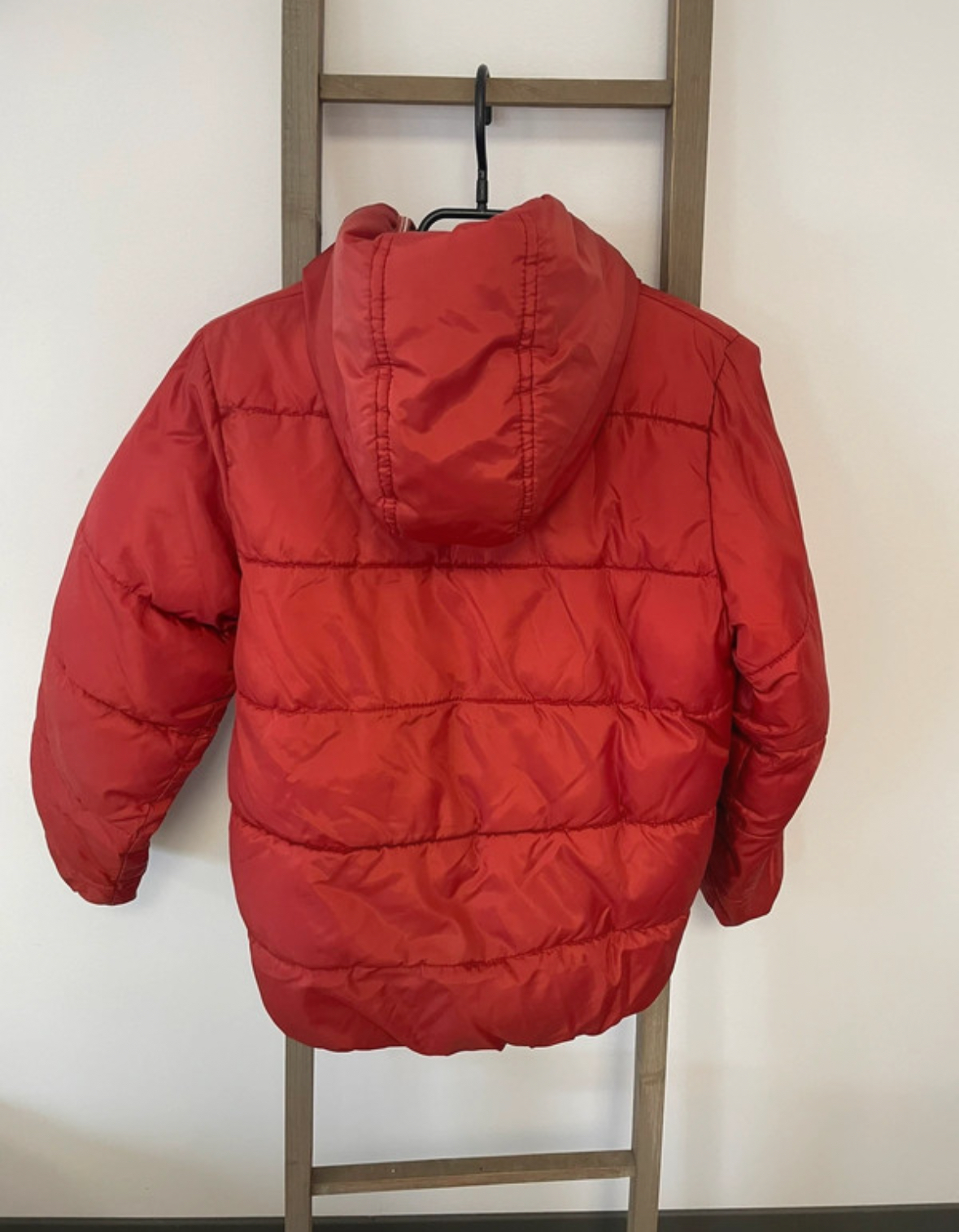 VGIR81 DOUDOUNE ROUGE KIABI 12 ANS DOS