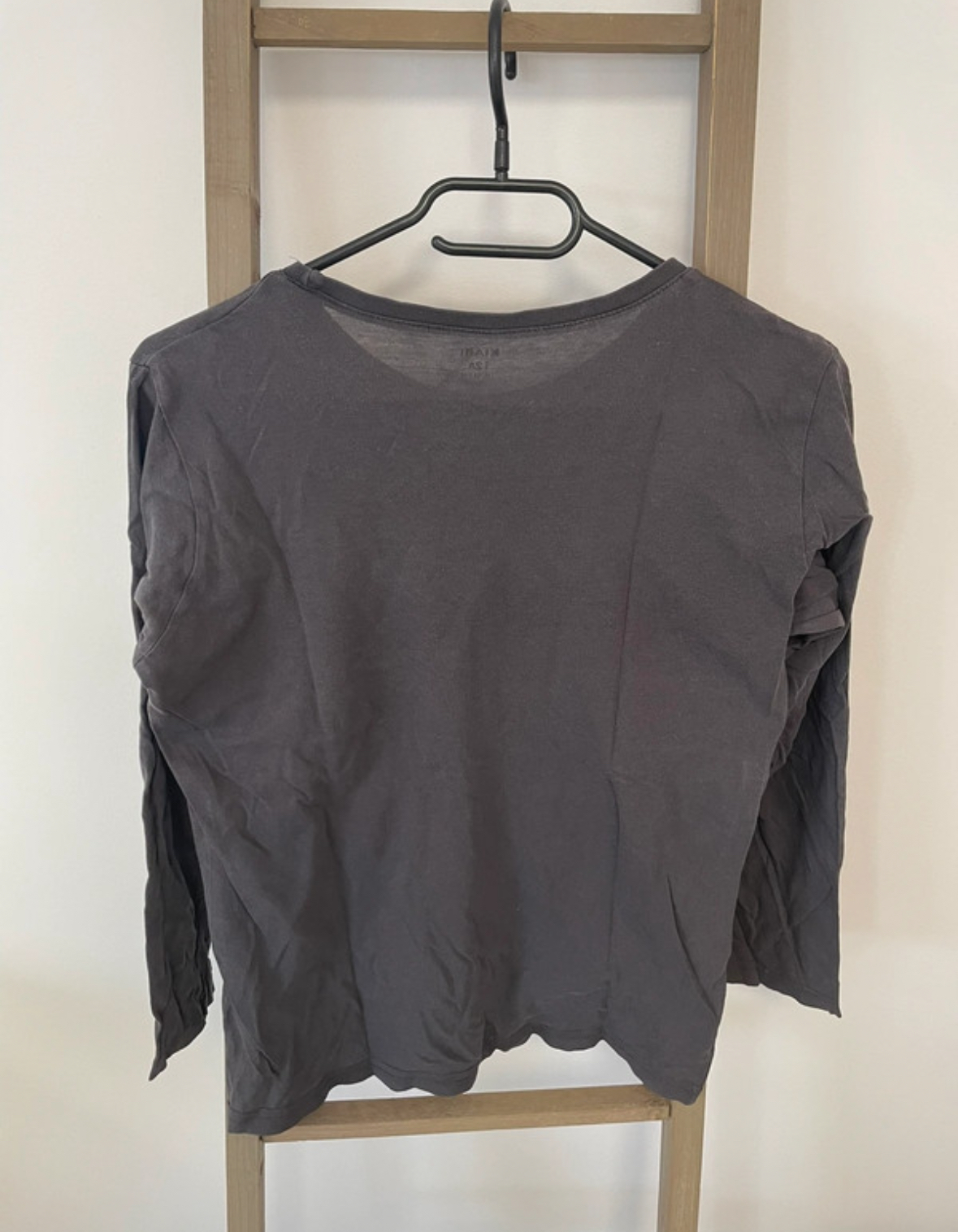 VGIR94 TSHIRT MARRON DINOSAURE MANCHES LONGUES KIABI 12 ANS DOS