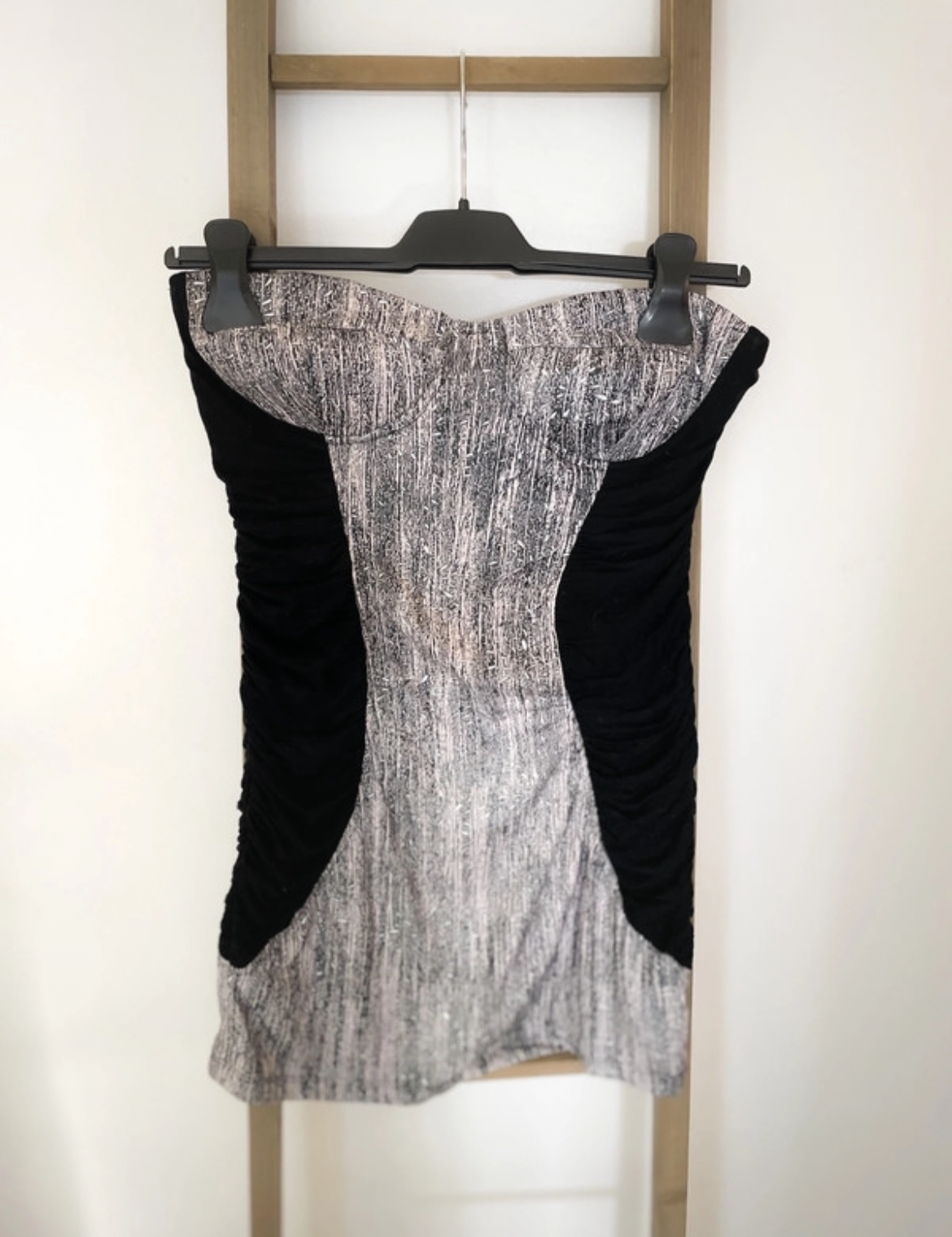 Robe bustier élégante noir et gris, Pink Berry, L