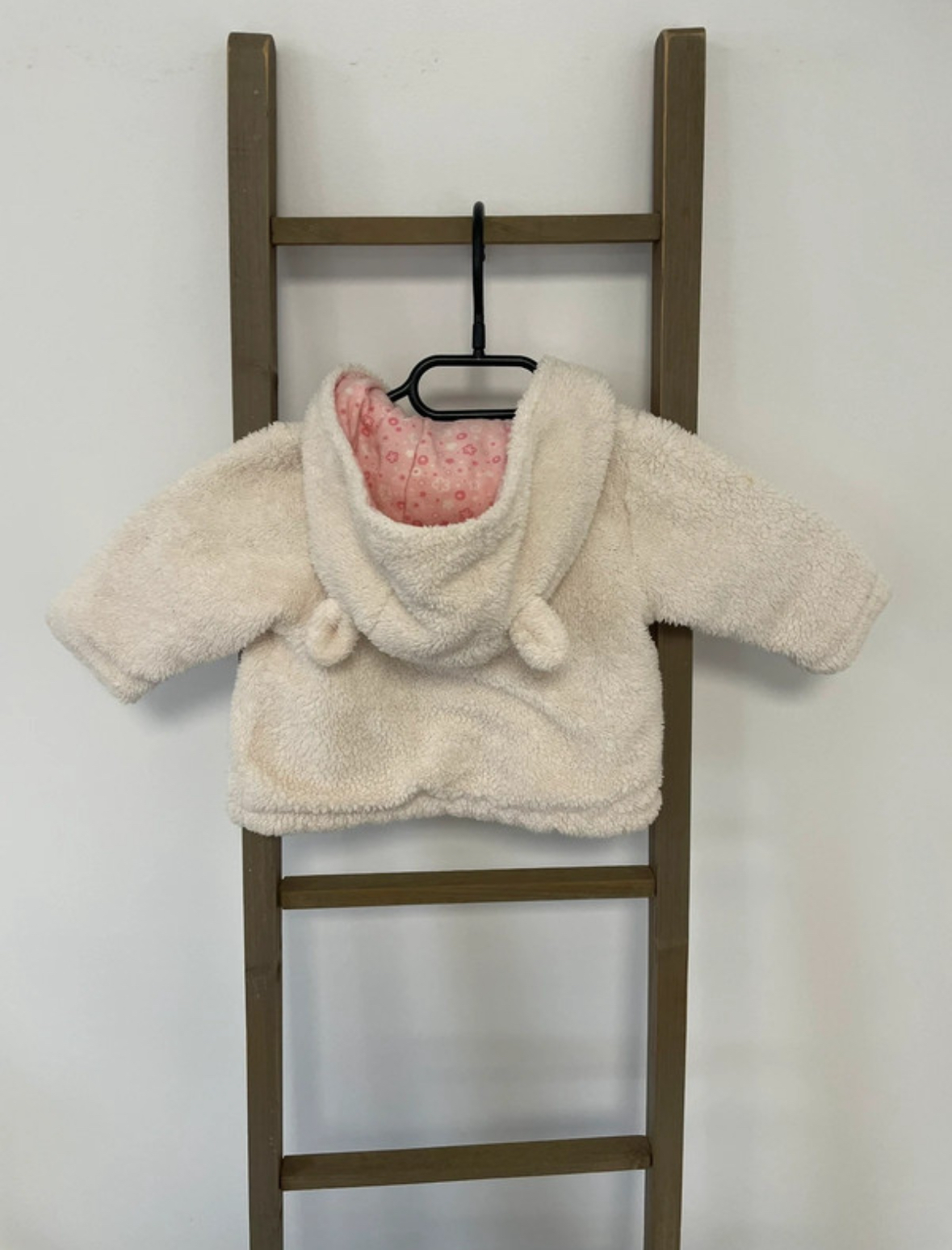 FBER69 veste fourrure ivoire et rose oreille ours, orchestra, DOS