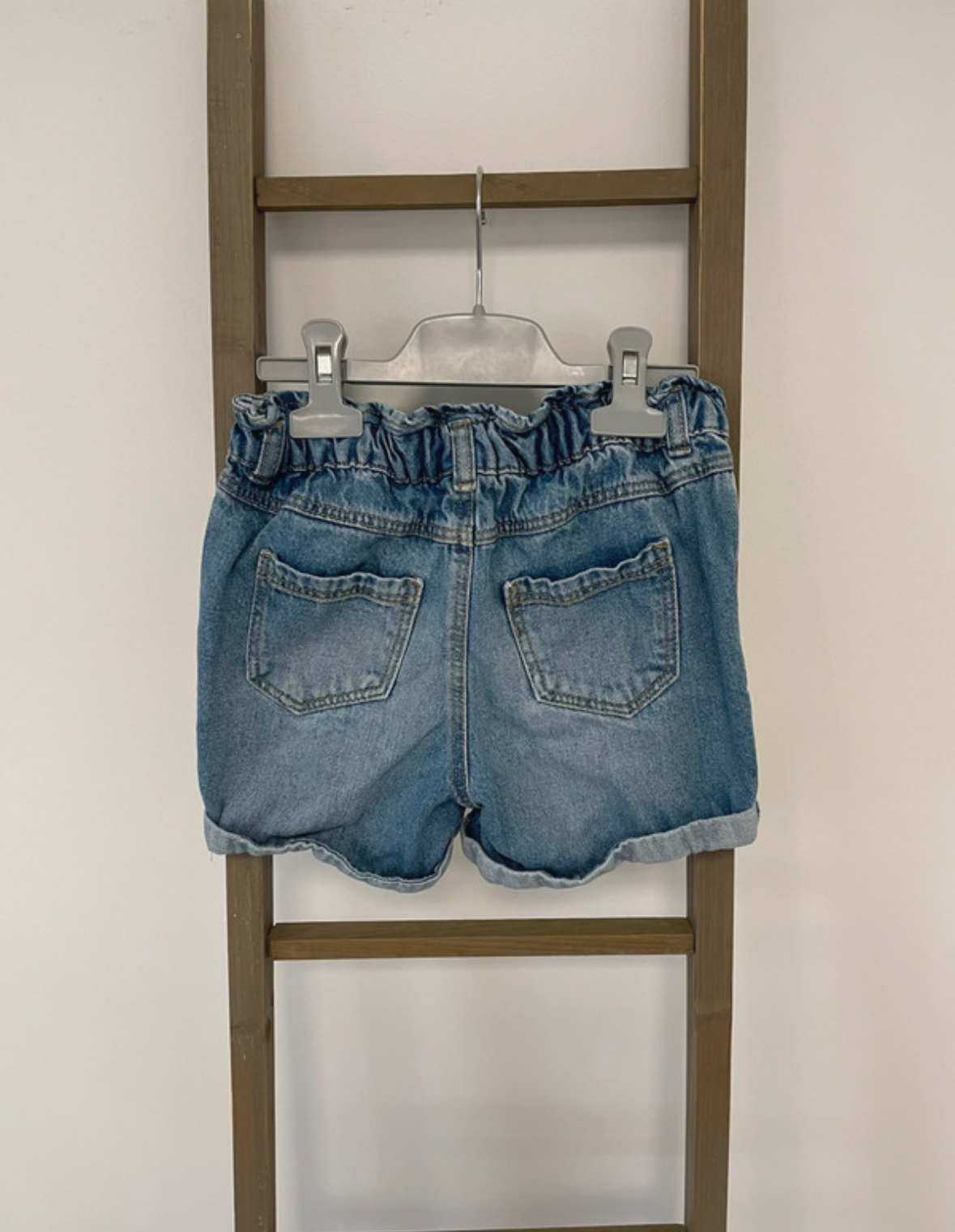 FBER72 Short en jean tape a loeil, 7 ans, DOS