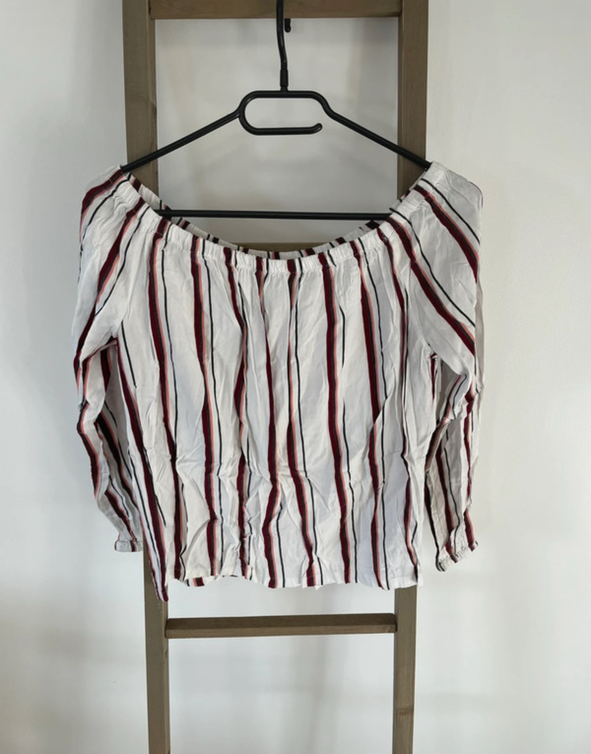 Top rayé blanc et bordeaux, col bateau, 38