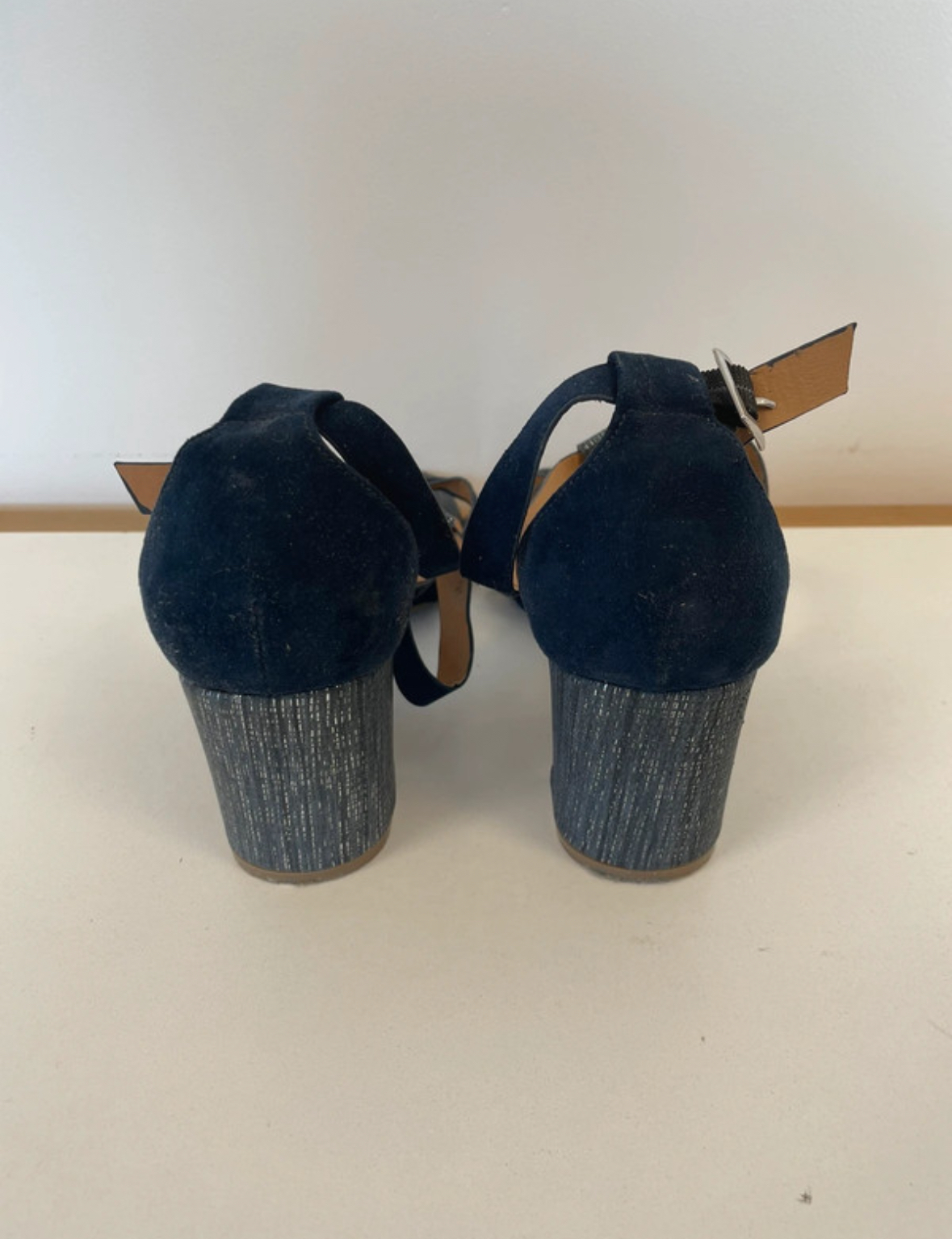 ACOR05 sandales bleues et brillant, Grands boulevards, 41m