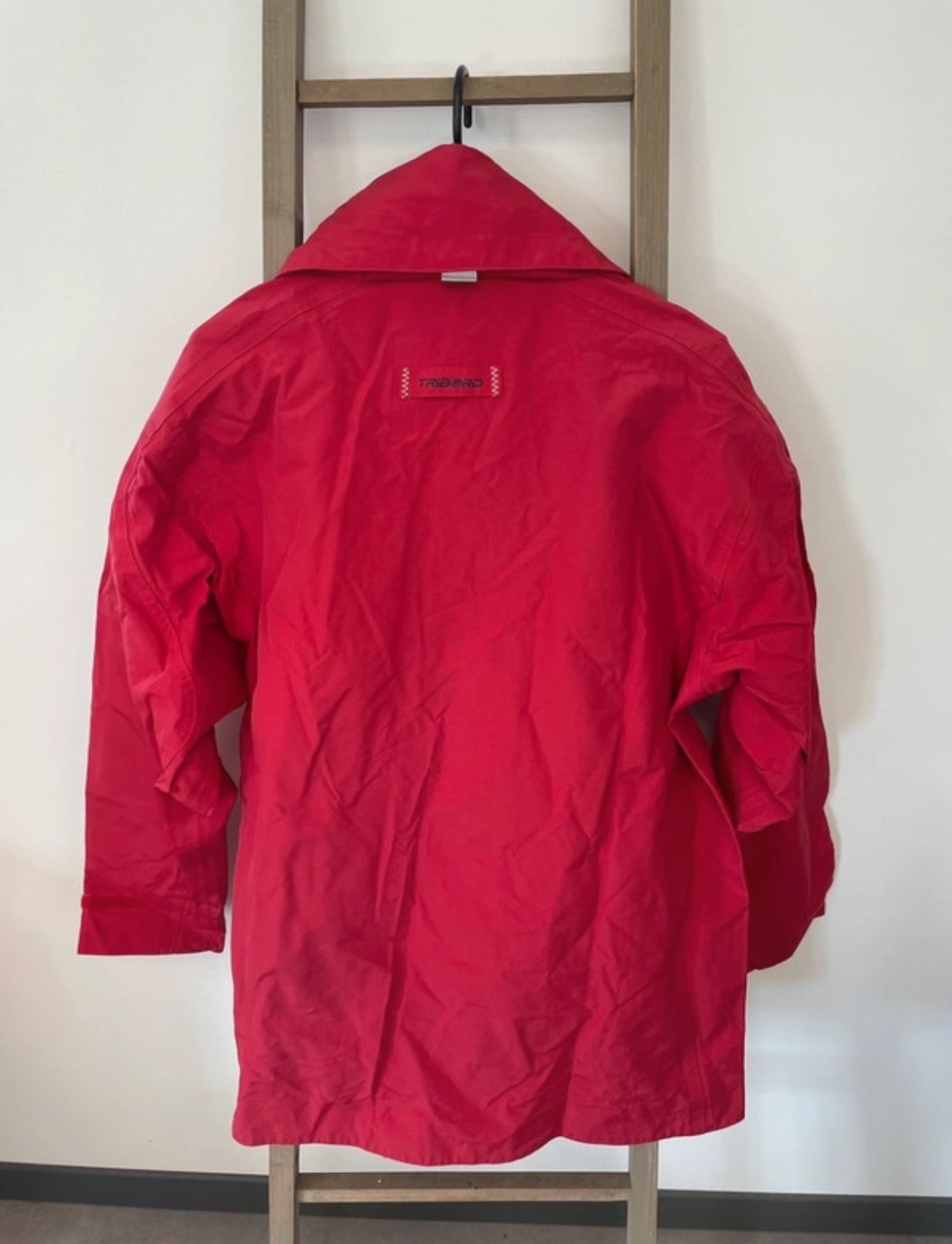 ACOR16 Parka rouge, decathlon tribord, DOS