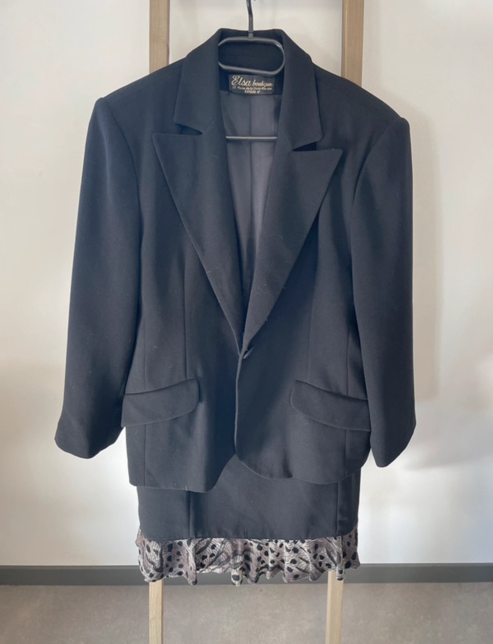 Tailleur jupe noir, Elsa boutique, 44