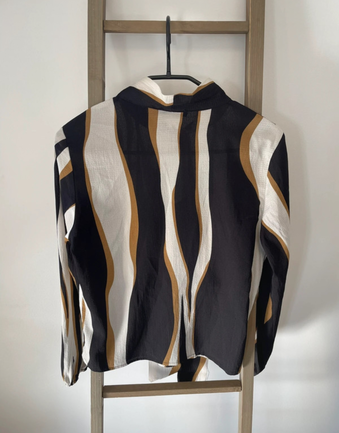 NTRO15 blouse tricolore noir marron blanc et col noue, shein, xs, DOS