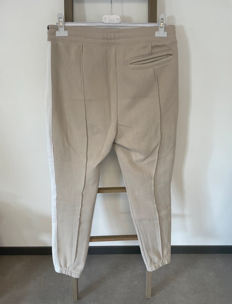 TGRA62 jogging beige et blanc, decathlon, XL, DOS