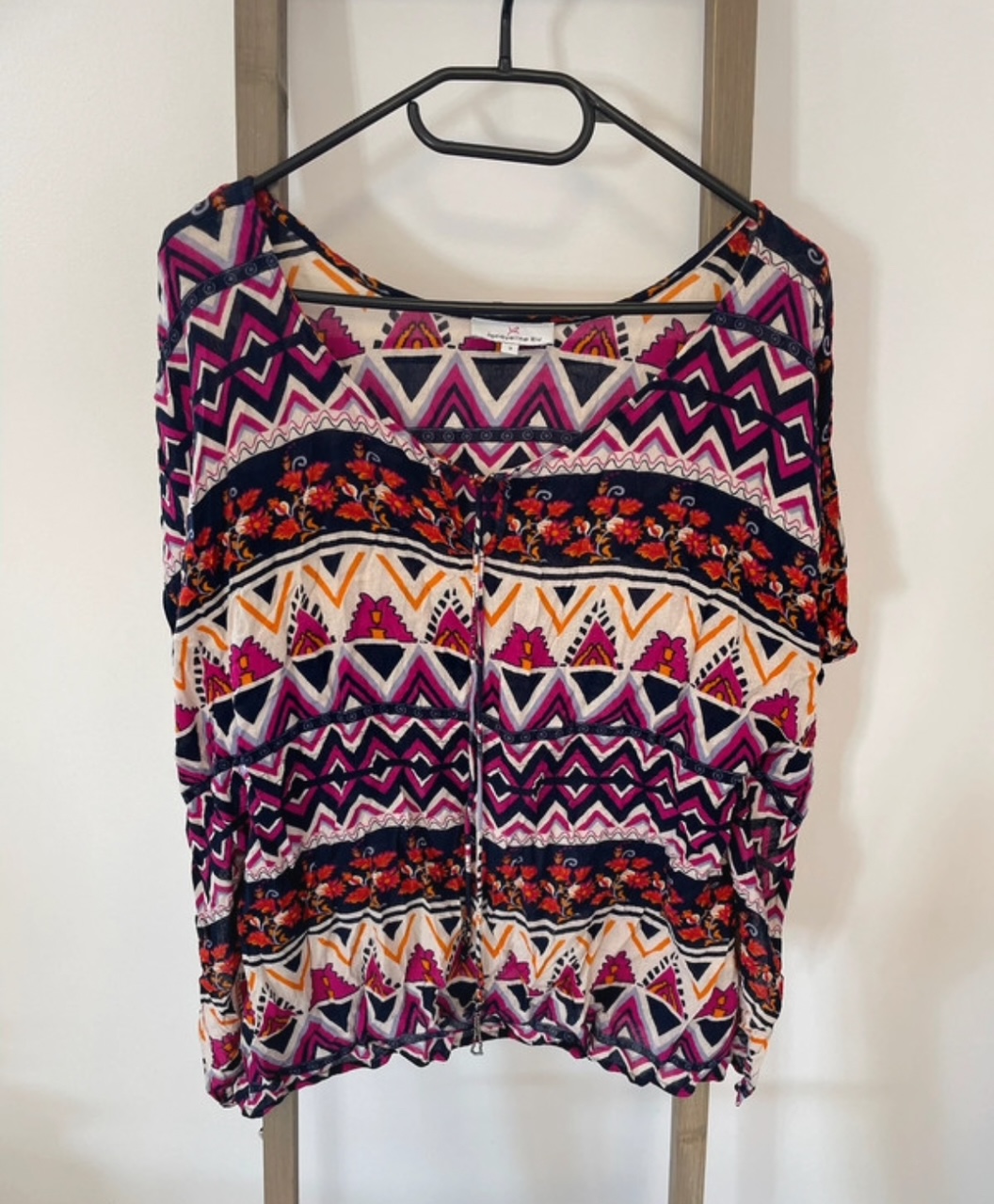 Blouse à motifs, Jacqueline Riu, T3