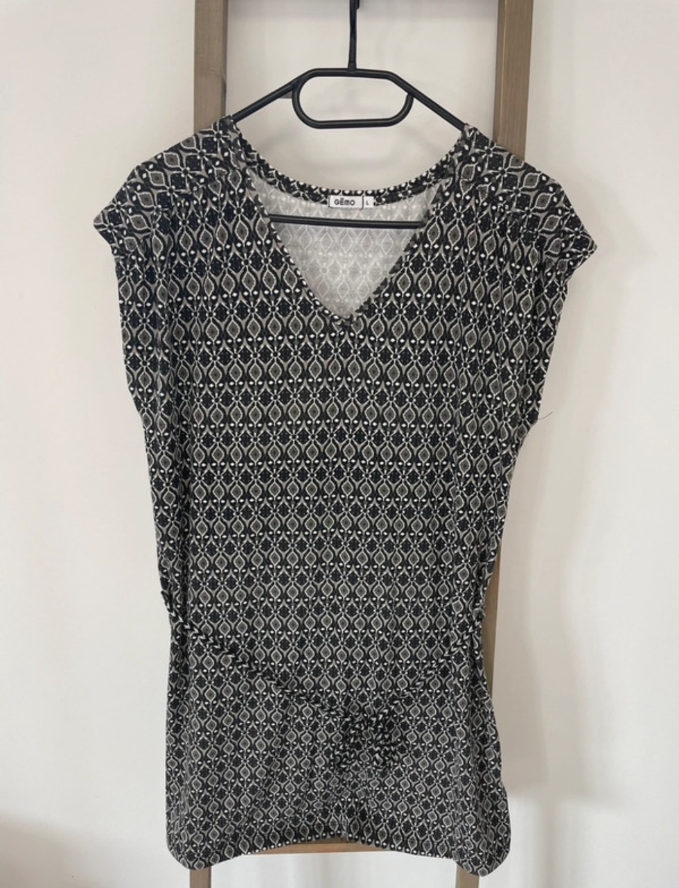 Robe sans manche col v, Gemo, L