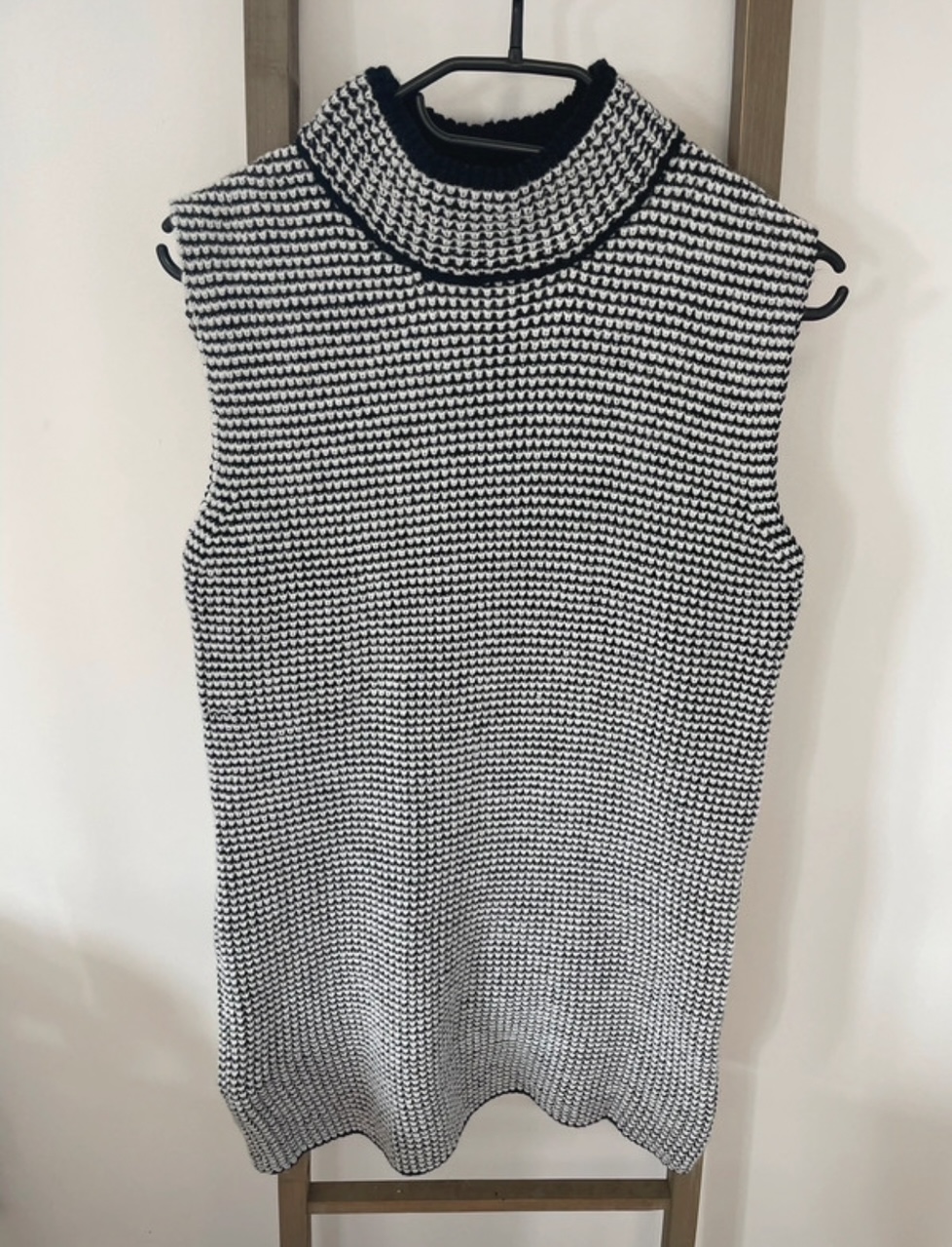 MCAL232 ensemble gilet, robe col montant DOS
