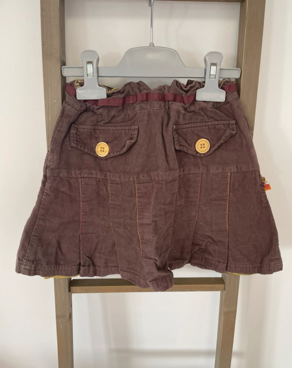 MCAL252 jupe marron en velours, disney, DOS