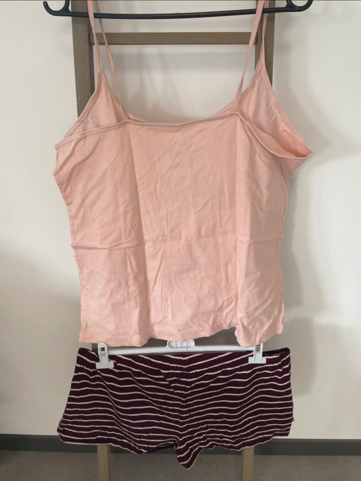 MCAL262 ensemble pyjama rose et short rayée, DOS