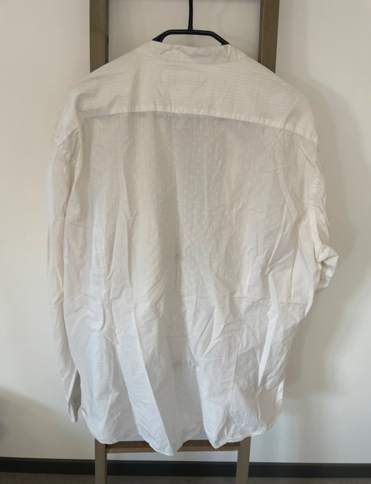 CADD77 chemise blanc et beige col mao a motifs, DOS