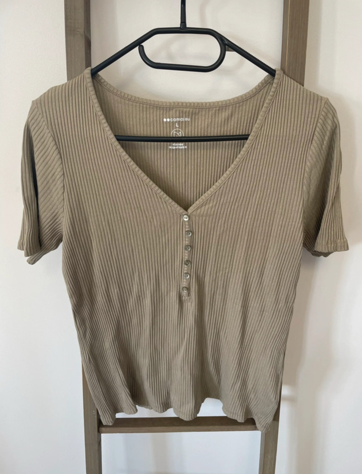 T-shirt beige col V, Camaieu, L