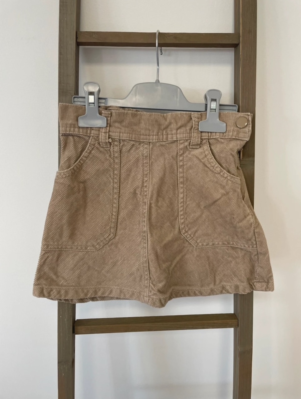 Jupe beige en velours, 3 ans