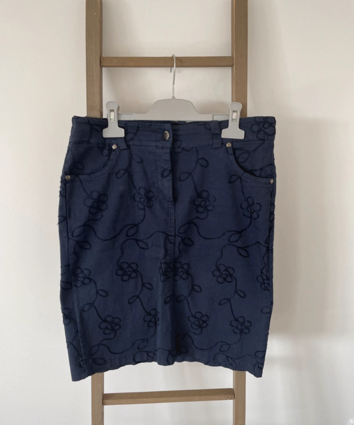 Jupe brodée bleu marine, Ned, M