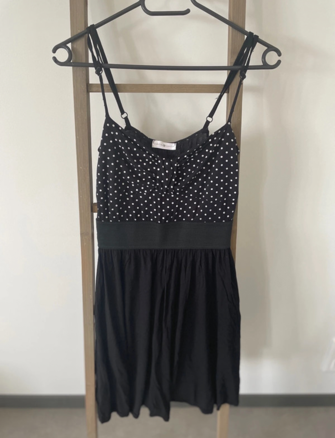 Robe noire et à pois blanc, Cache Cache, 38