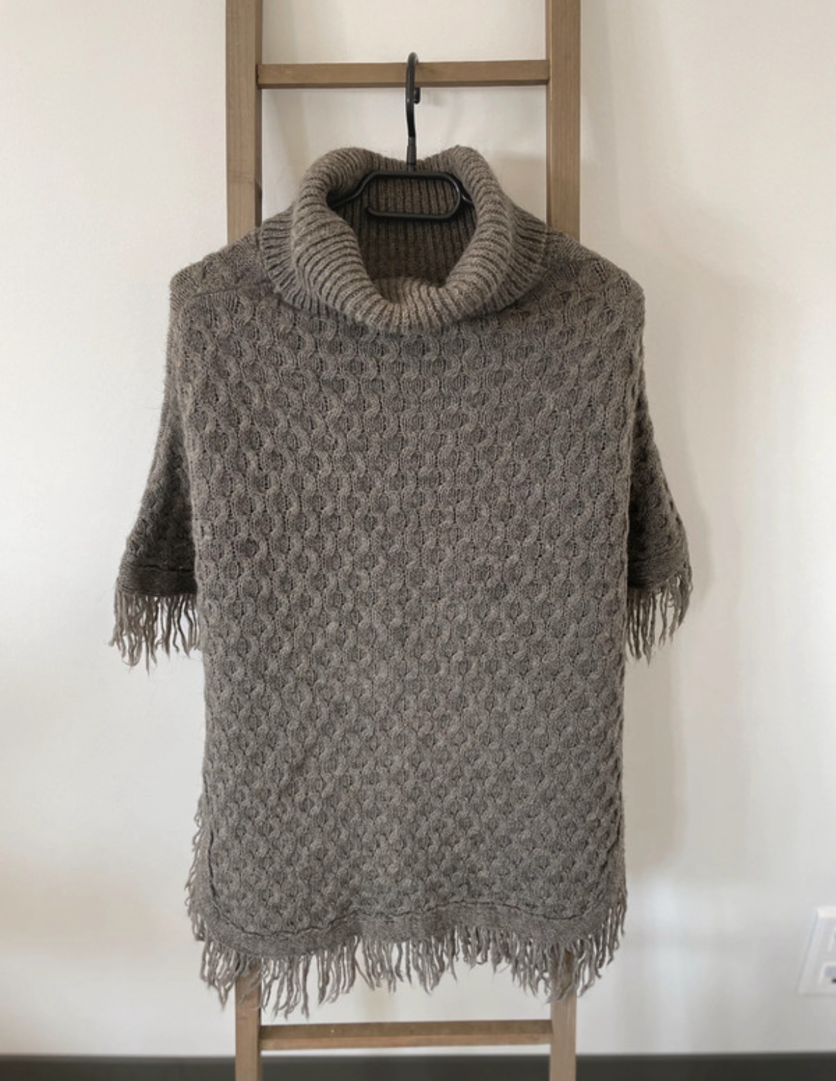 Poncho gris col roulé TU