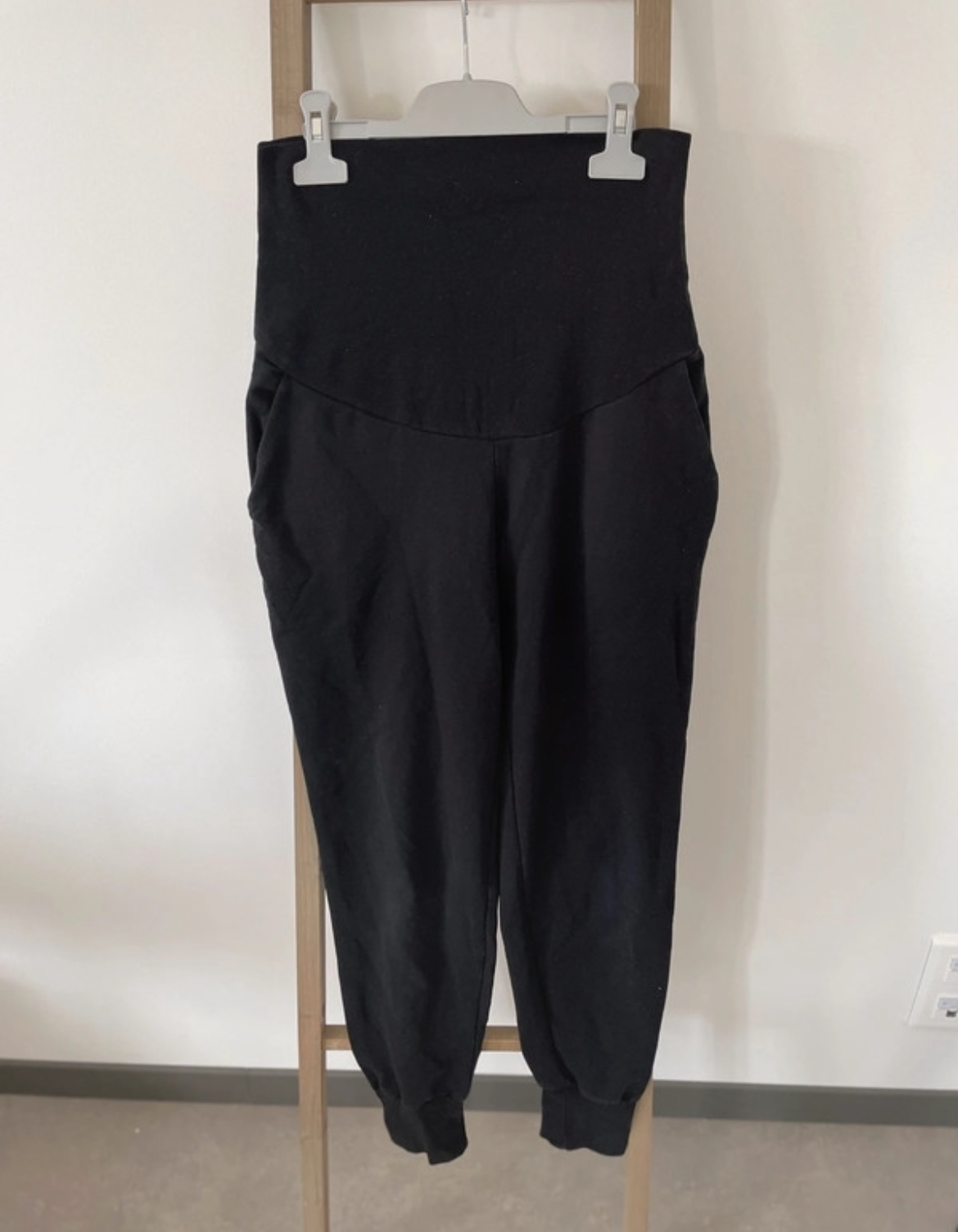 Pantalon noir de grossesse, H&M, S