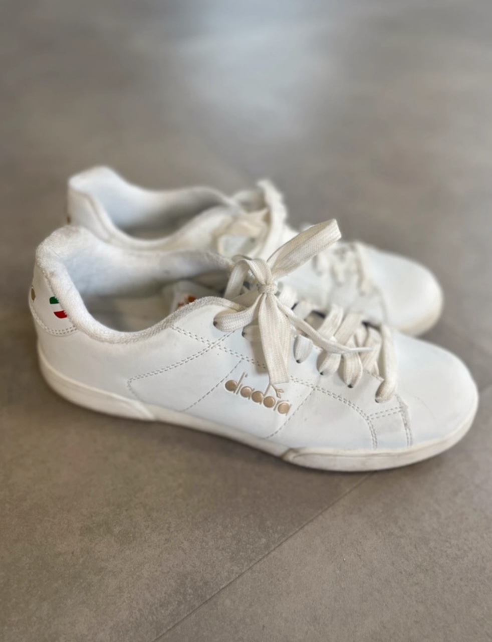 Baskets blanc et doré, Diadora, 41