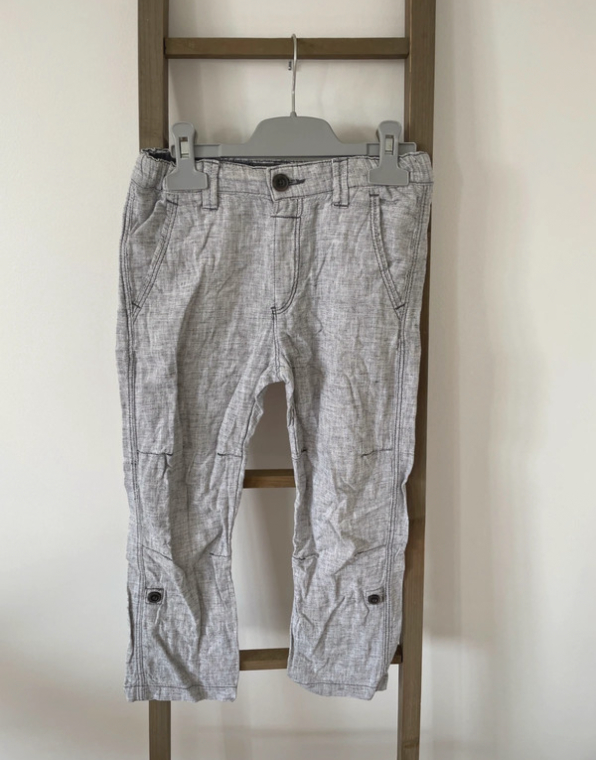 Pantalon gris, 6 ans