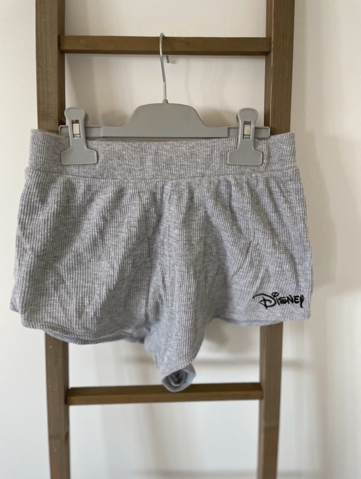 Short gris, Disney, XS