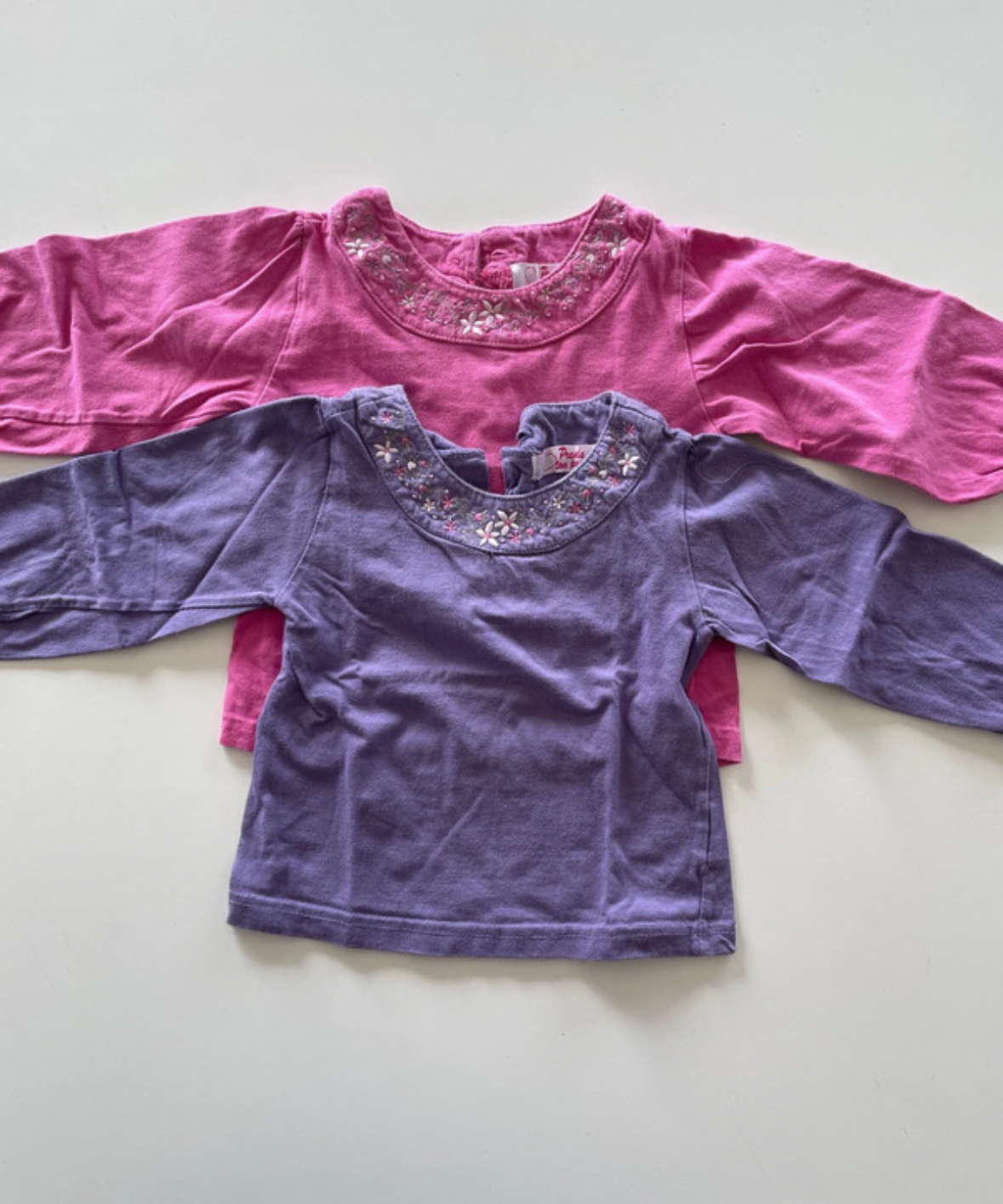 Lot de 2 t-shirts manches longues rose et violet, Prends ton pouce, 18 mois