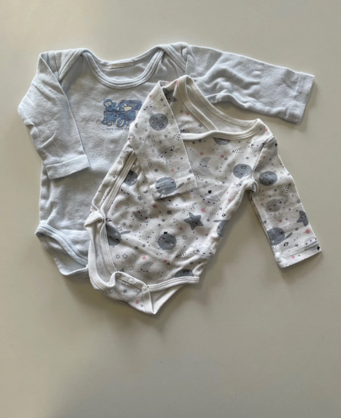 Lot de 2 bodies garçon, 1 mois
