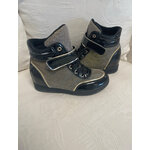 JVER84 BASKETS NOIR ET DORE 38