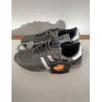 VGIR78 BASKETS GRISES A BANDES BLANCHES TEX 39