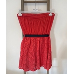 MVAN14 robe bustier dentelle rouge avec ceinture noire, cache cache, 40, DOS