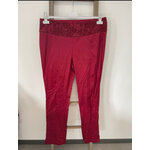 MCAL250 pantalon bordeaux avec ceinture fleuri, DOS